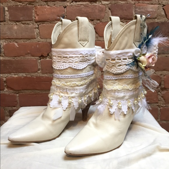 VINTAGE ALTERED White Leather Cowgirl Boots - Picture 2 of 8